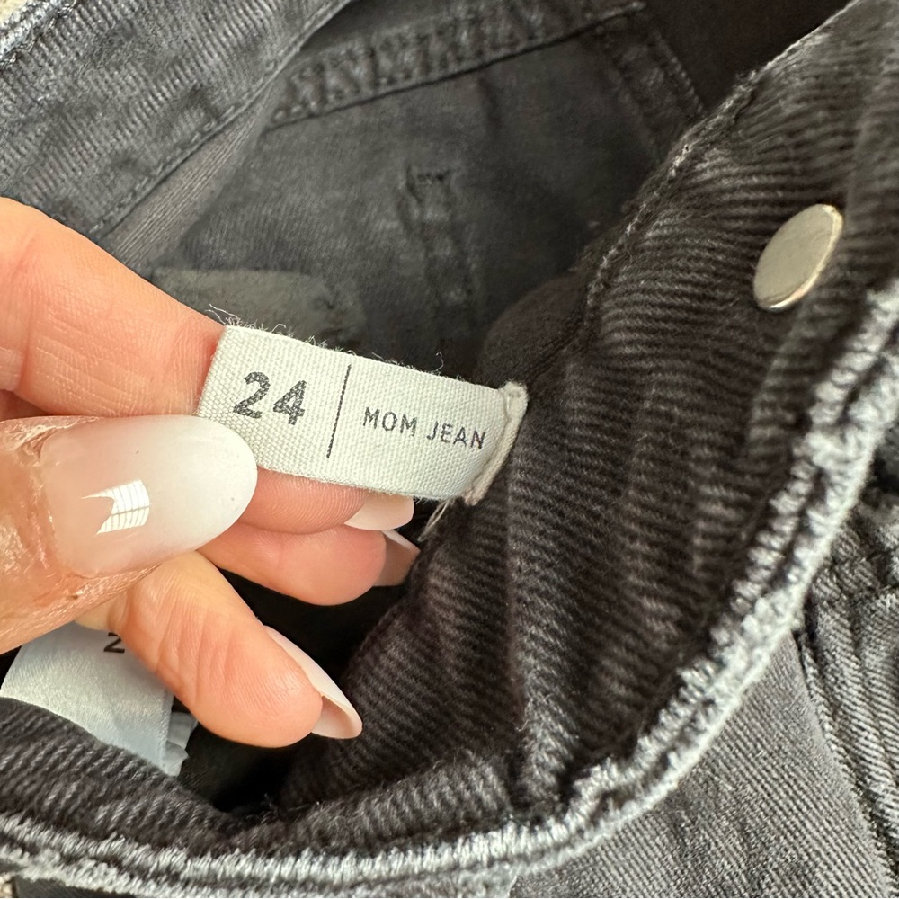 PacSun high rise mom jeans black wash distressed - Picture 3 of 5